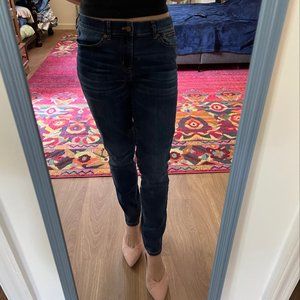 J. Crew (size 28/29) women's stretch jeans straight leg